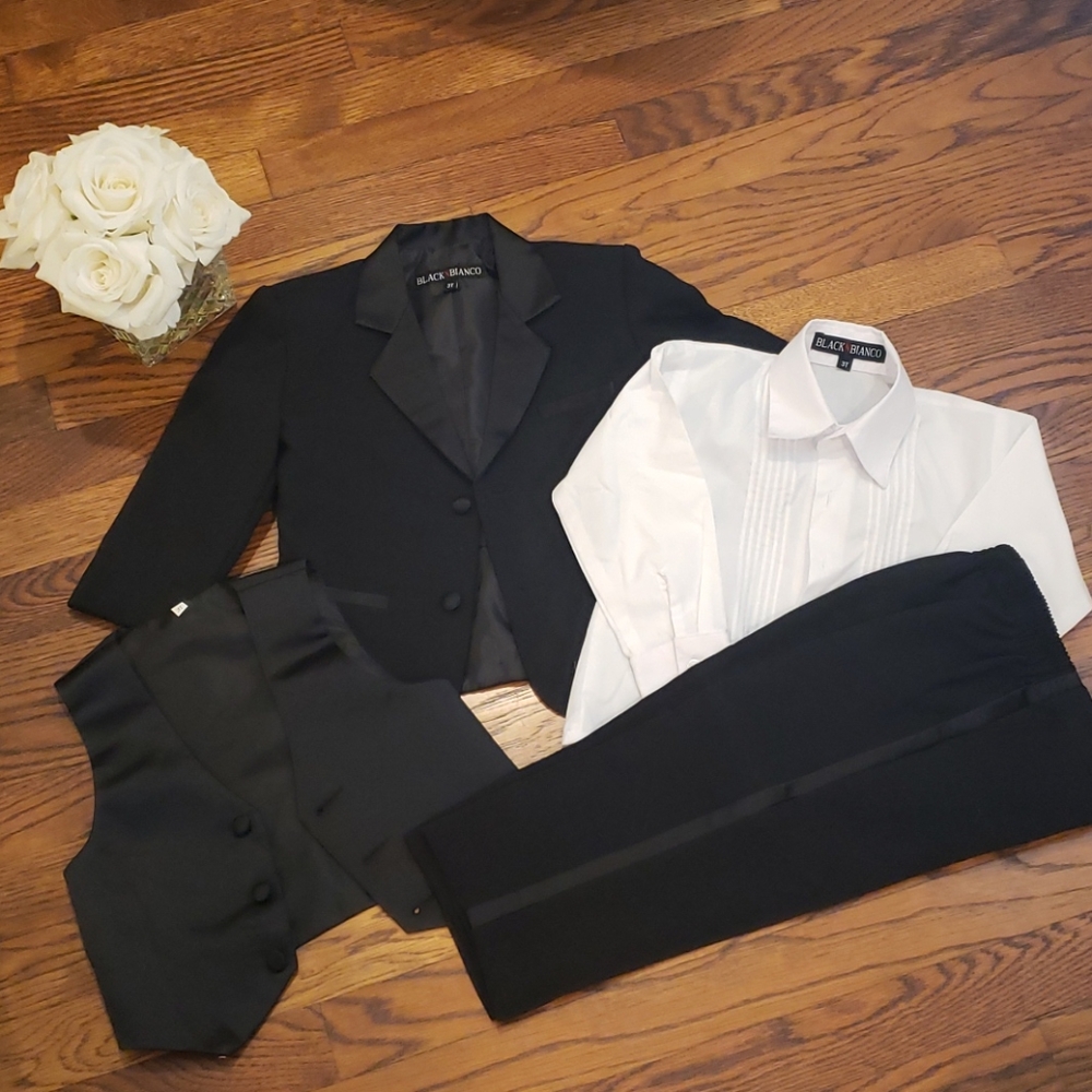 3T Tuxedo